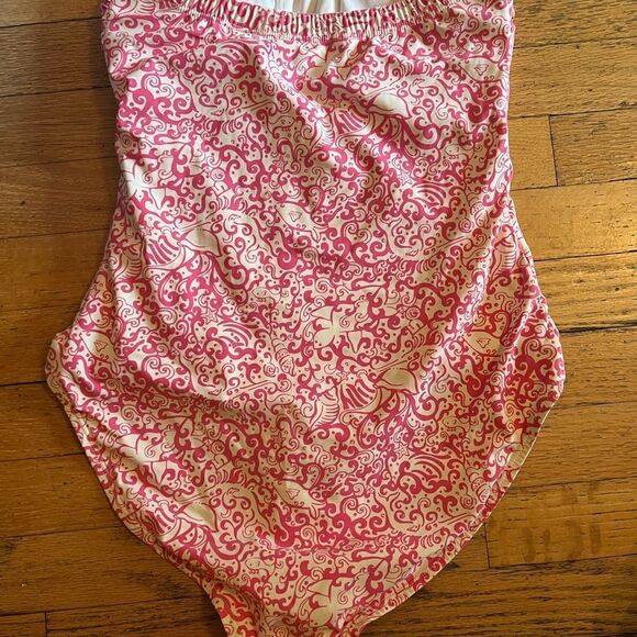 Pink and White Strapless Swimsuit - Picture 3 of 3